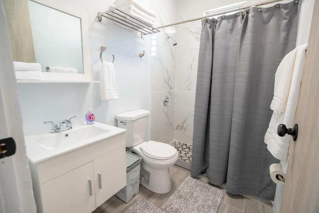 3 Santurce 2 Bedroom 1Bathroom Apt Сан-Хуан Экстерьер фото