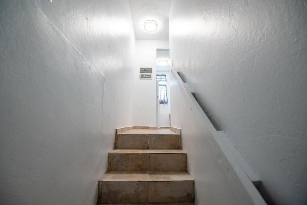 3 Santurce 2 Bedroom 1Bathroom Apt Сан-Хуан Экстерьер фото