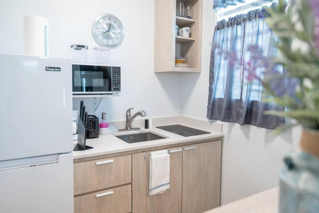 3 Santurce 2 Bedroom 1Bathroom Apt Сан-Хуан Экстерьер фото